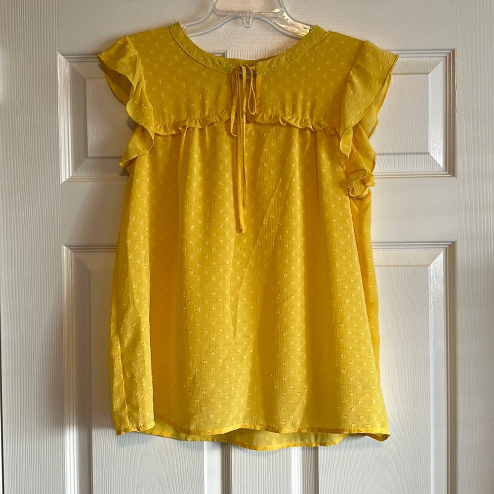 3 for $20! Skies Are Blue Ruffle Top